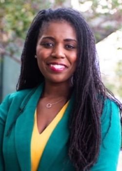 Shanelle-Dupree Headshot